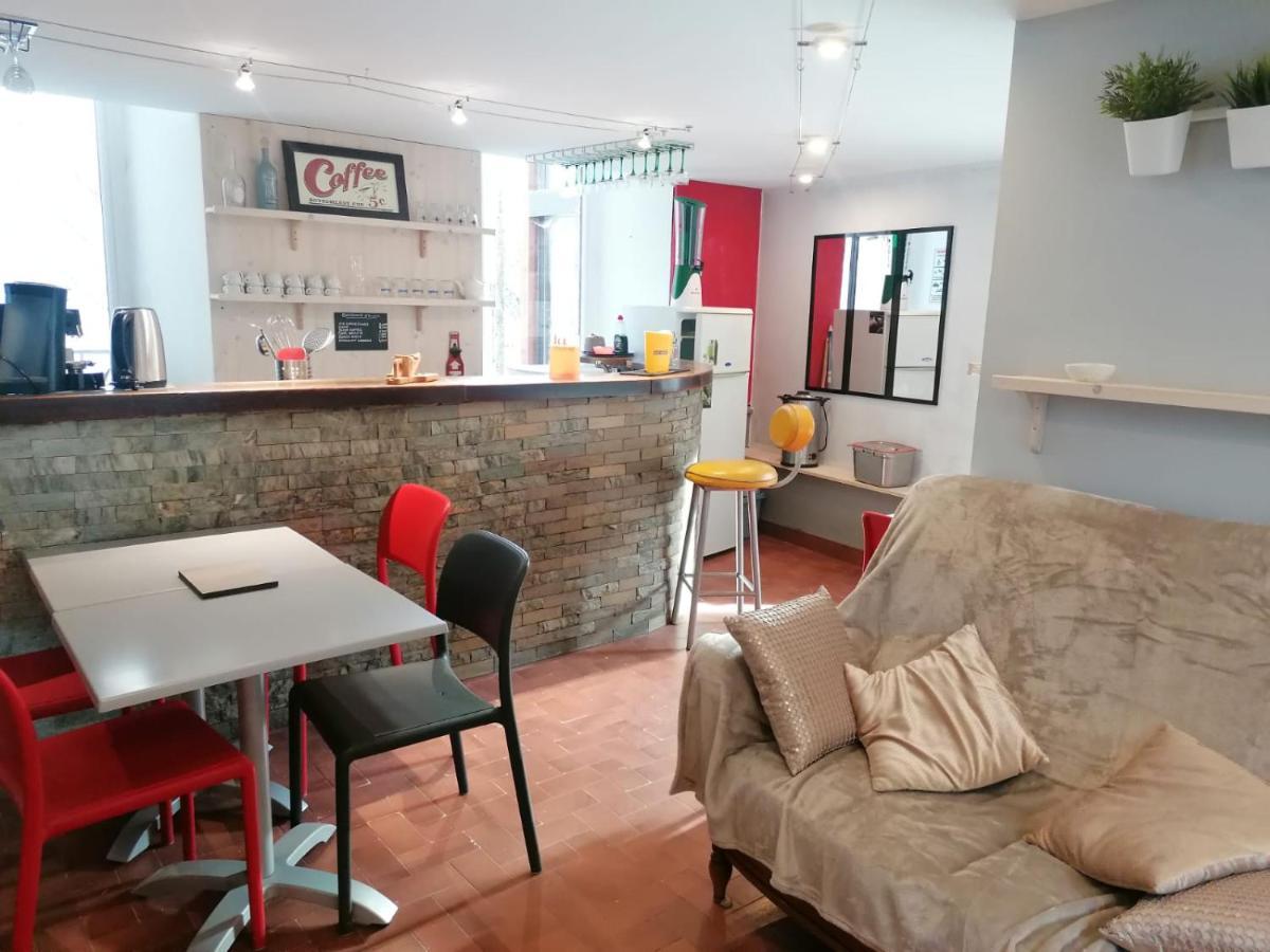 Le Bouddha Besse B&B 외부 사진